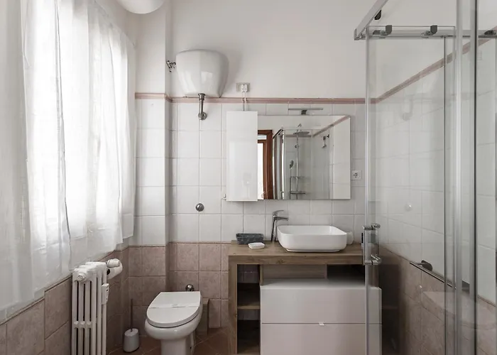 Aurelia 386 Vatican House *
