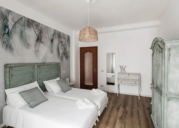 Aurelia 386 Vatican House *
